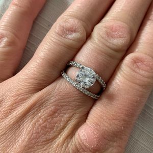 3/$25 | CHARMED AROMA Sterling Silver ring